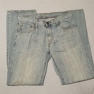 Light wash Old Navy straight leg Jeans